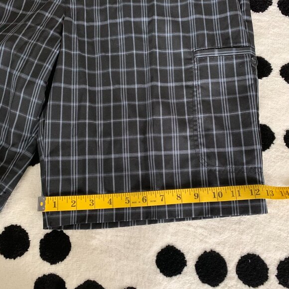 Adidas Plaid Striped Flat Front Cargo Casual Shorts - Picture 9 of 10